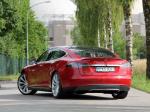 Tesla Model S P85+ 2013 года